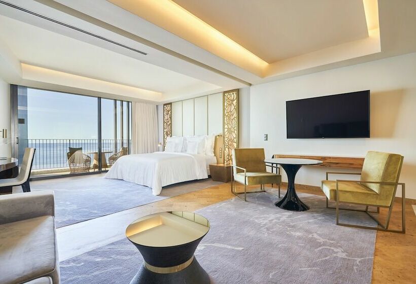 اتاق استاندارد با چشم‌انداز دریا, Savoy Palace, The Leading Hotels of The World Savoy Signature