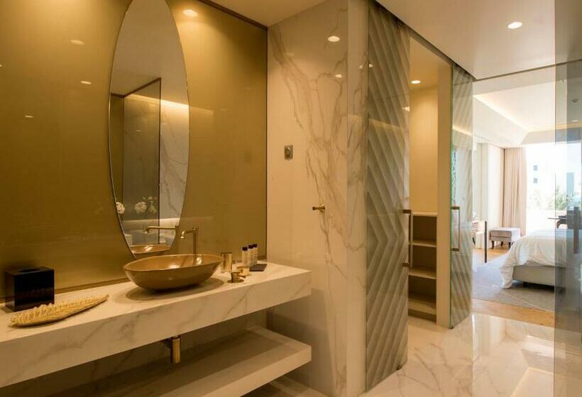 Deluxe Suite Sea View, Savoy Palace, The Leading Hotels of The World Savoy Signature