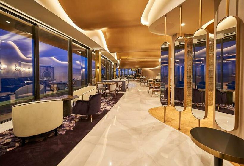 سوئیت پرزیدنت, Savoy Palace, The Leading Hotels of The World Savoy Signature