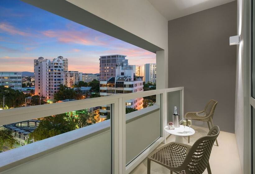 Suite with Balcony, Ac Hotel By Marriott San Juan Condado