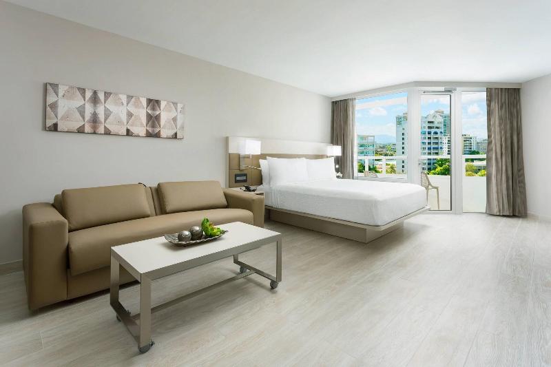 اتاق اجرایی با تخت بزرگ, Ac Hotel By Marriott San Juan Condado