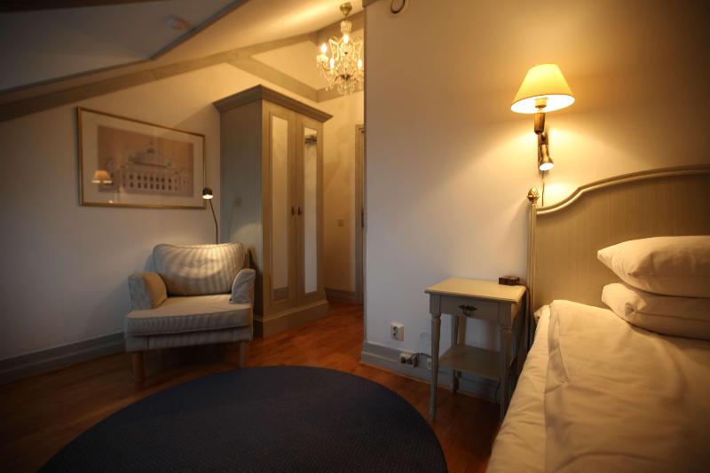 اتاق استاندارد یک نفره, Best Western Plus Edward