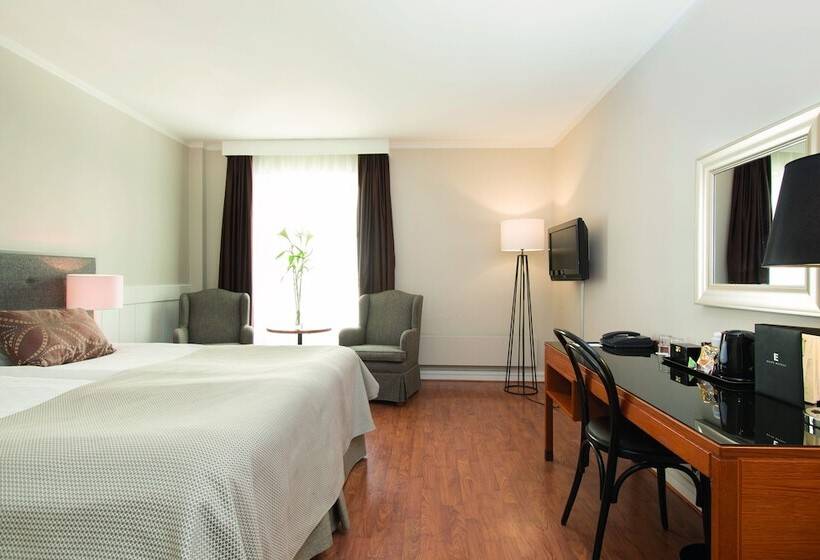 اتاق استاندارد, Elite Hotel Savoy