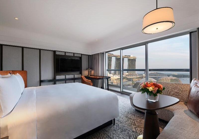 اتاق لوکس با تخت بزرگ, Fairmont Singapore
