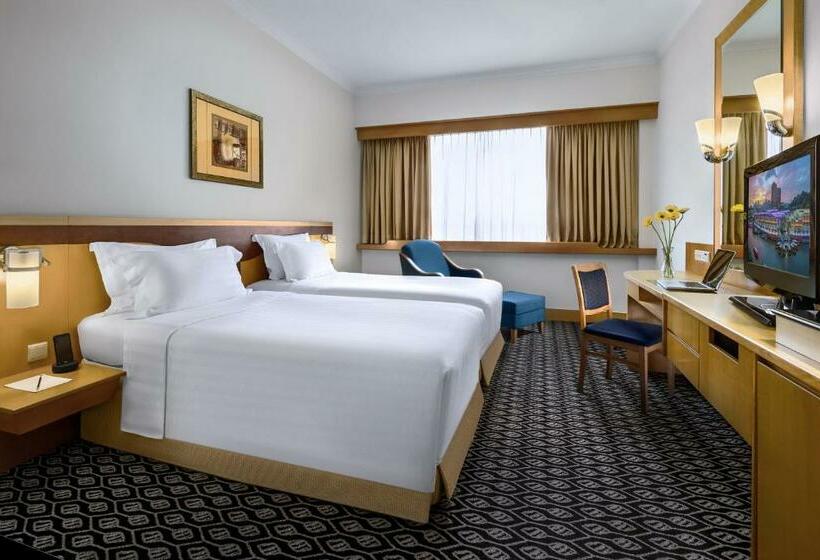 Superior Room, Furama City Centre