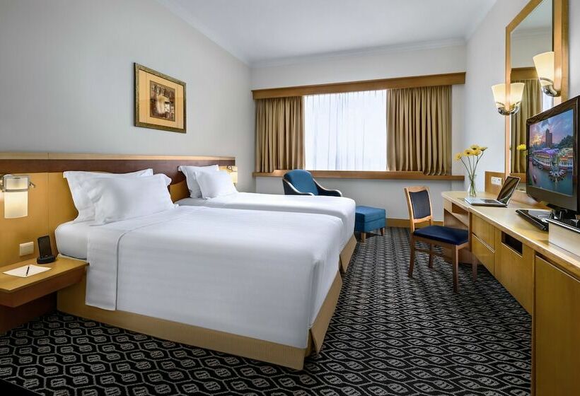 Superior Room, Furama City Centre