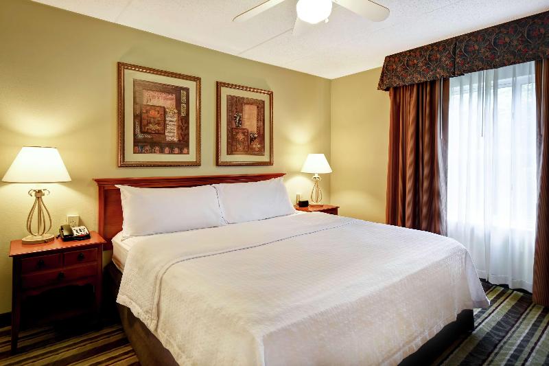 اتاق لوکس, Hilton Singapore Orchard