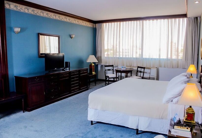 Quarto deluxe, Nobile Suites Excelsior Asuncion