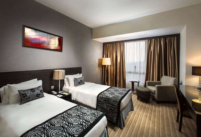 اتاق کلاب, Peninsula Excelsior Singapore, A Wyndham