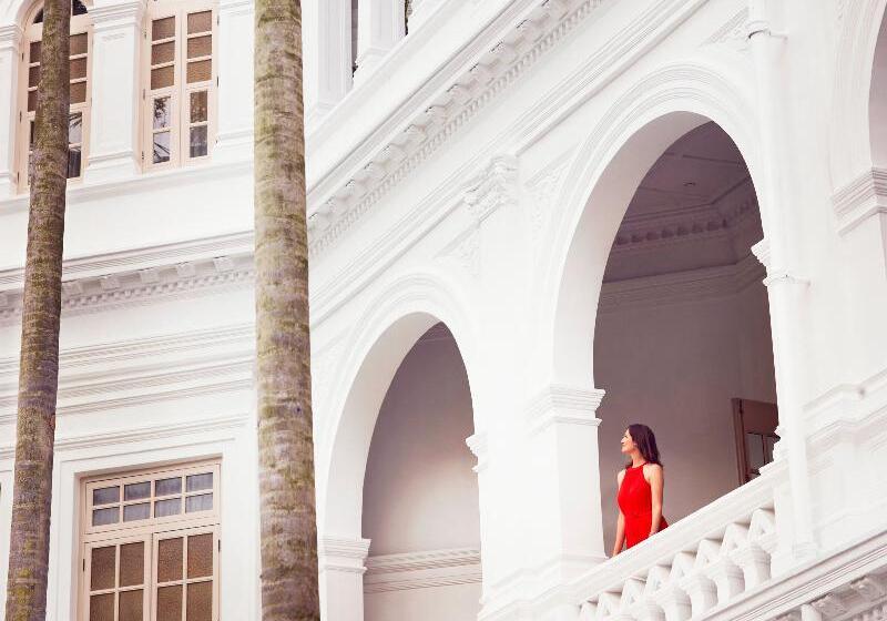 سوئیت با تخت بزرگ, Raffles  Singapore