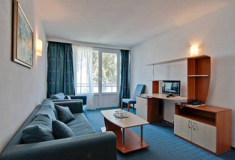 آپارتمان 1 خوابه, Sirena Saturn All Inclusive