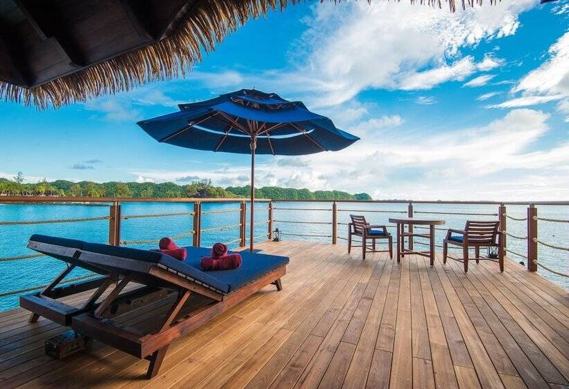 بانگلوی استاندارد, Palau Pacific Resort