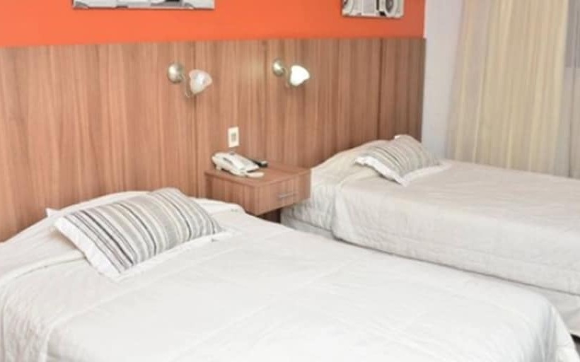 3-Bett-Standardzimmer, Presidente Hotel