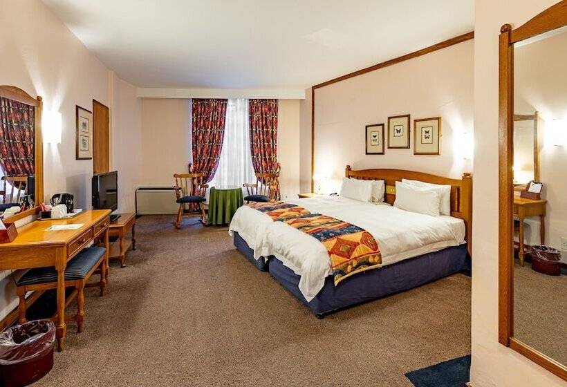 اتاق استاندارد, African Sky Hotels   Pine Lake Inn