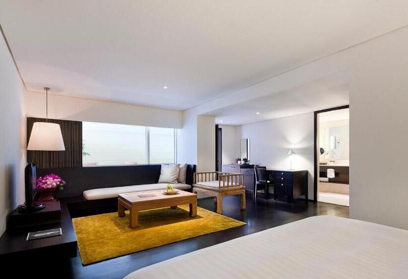 اتاق استاندارد با تراس, Como Metropolitan Bangkok