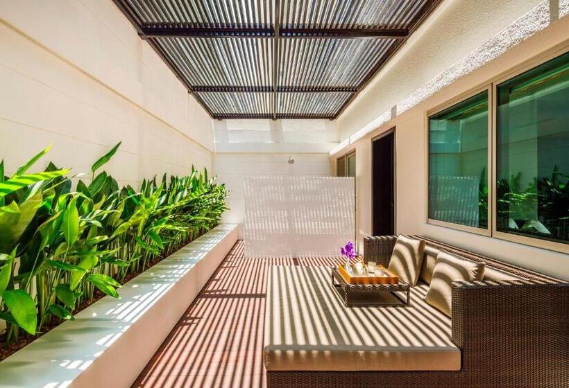 Quarto Estandar com Terraço, Como Metropolitan Bangkok