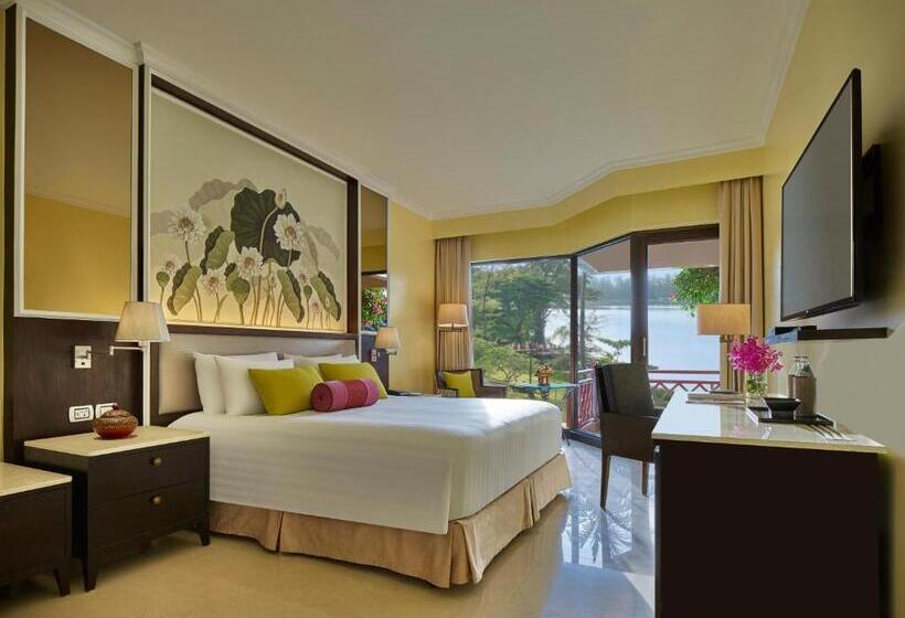 اتاق لوکس با چشم‌انداز دریاچه, Dusit Thani Laguna Phuket