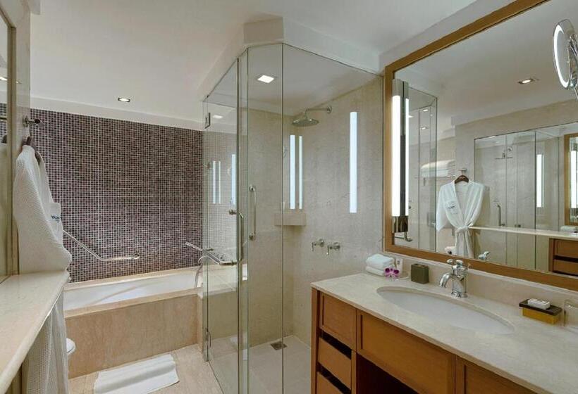 سوییت, Dusit Thani Laguna Phuket
