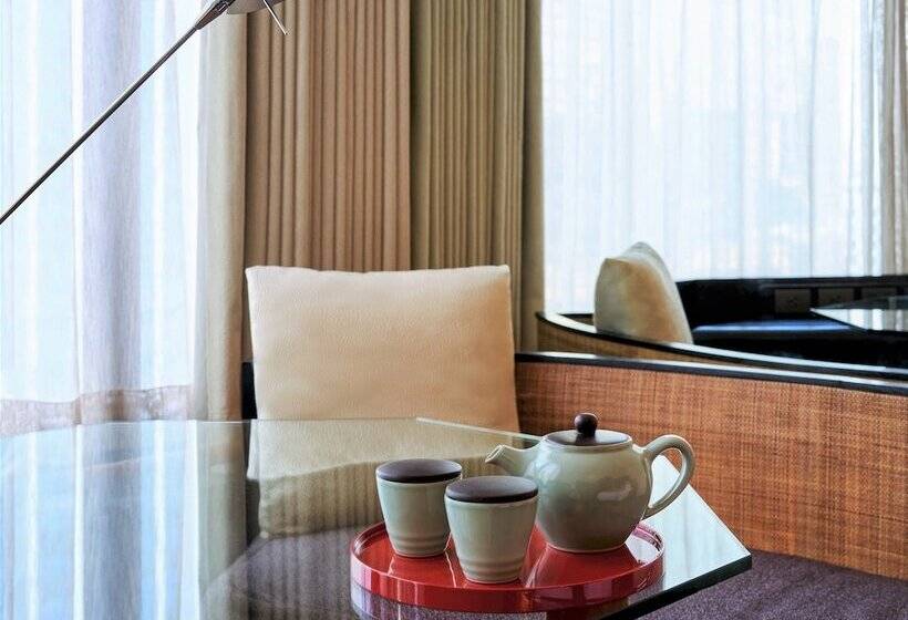 Chambre Club, Grand Hyatt Erawan Bangkok