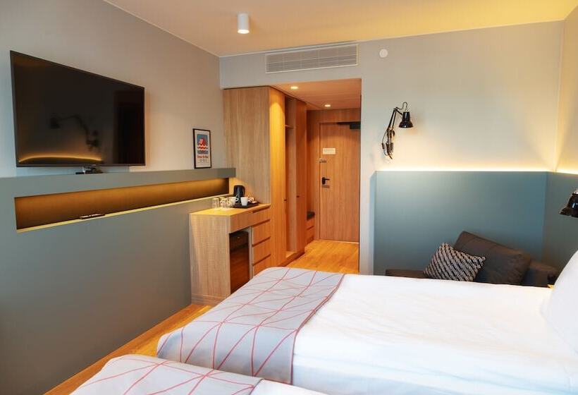 اتاق استاندارد, Holiday Inn Helsinki   Expo, An Ihg