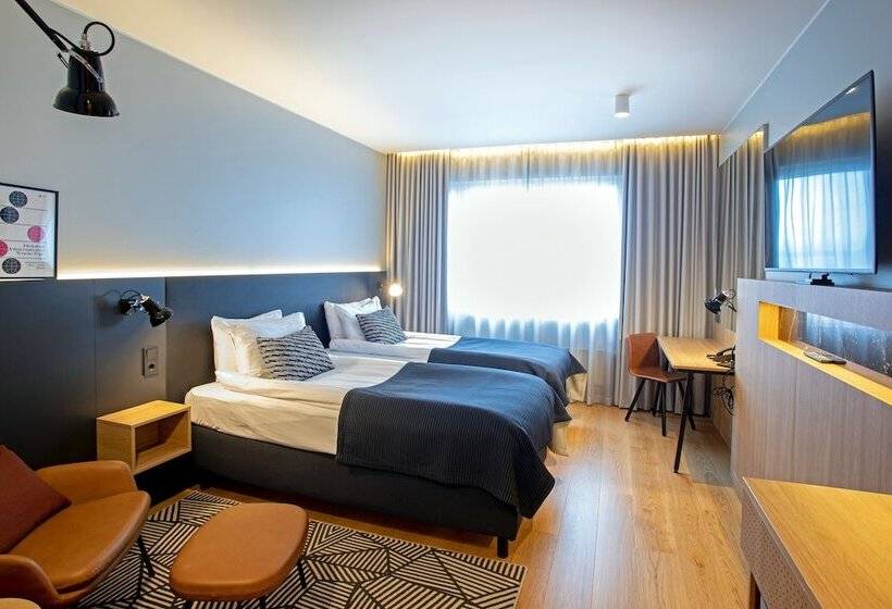 اتاق استاندارد, Holiday Inn Helsinki   Expo, An Ihg