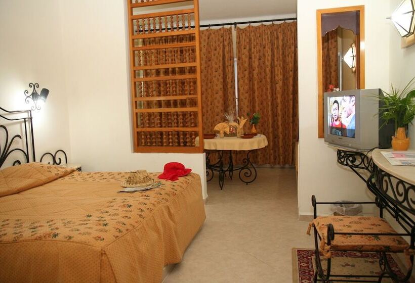 اتاق استاندارد سه نفره, La Residence Hammamet