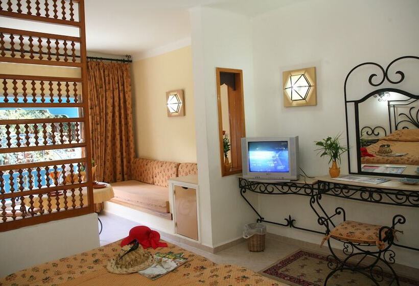اتاق استاندارد چهار تخته, La Residence Hammamet