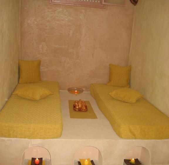 اتاق استاندارد چهار تخته, La Residence Hammamet