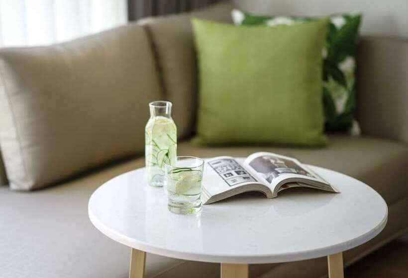 اتاق لوکس, Mövenpick Hotel Bangkok Ploenchit Bdms