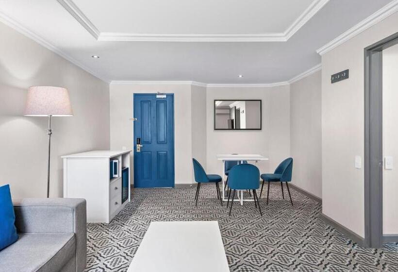 스위트, Protea Hotel By Marriott Johannesburg Balalaika Sandton