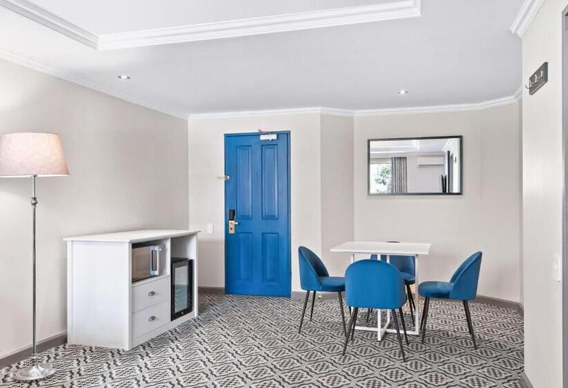 스위트, Protea Hotel By Marriott Johannesburg Balalaika Sandton