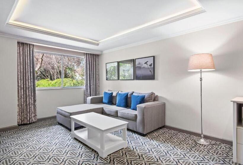 스위트, Protea Hotel By Marriott Johannesburg Balalaika Sandton