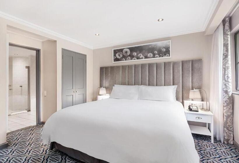 스위트, Protea Hotel By Marriott Johannesburg Balalaika Sandton