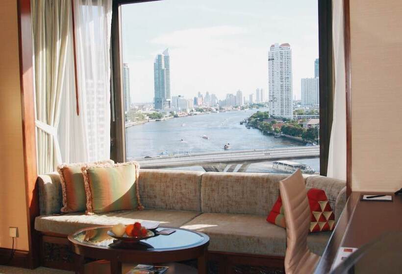 Büyük Çift Kişilik Yataklı Delüks Oda, Shangrila Bangkok