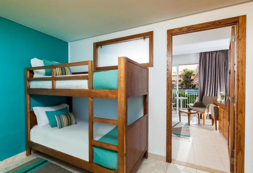 اتاق استاندارد چهار تخته, Aqi Skanes Resort