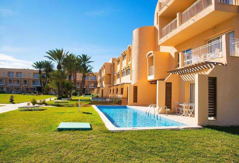 اتاق لوکس, Aqi Skanes Resort