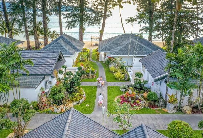 Standard Room Garden View, Thavorn Beach Village Resort & Spa Phuket