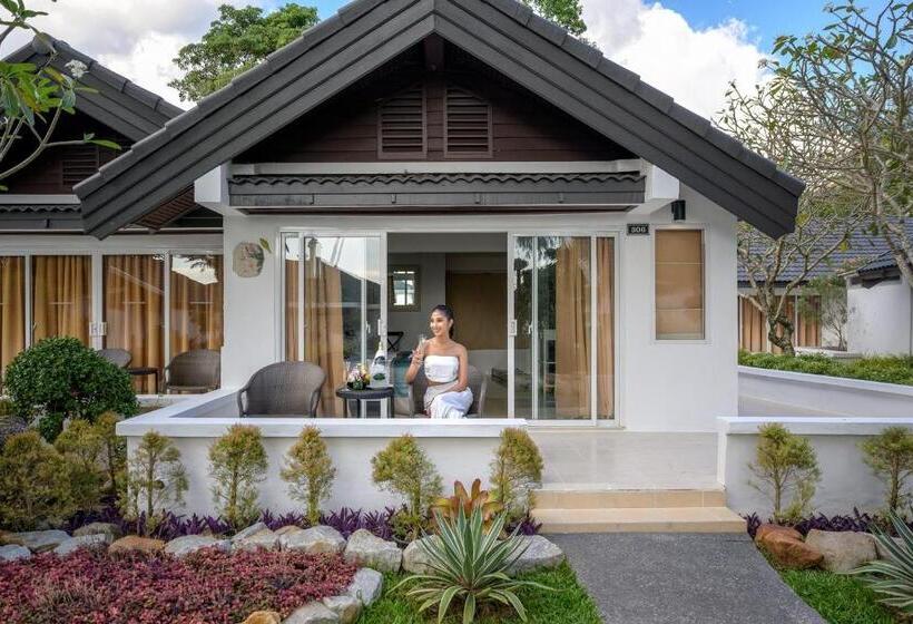 Habitación Estándar Vista Jardín, Thavorn Beach Village Resort & Spa Phuket