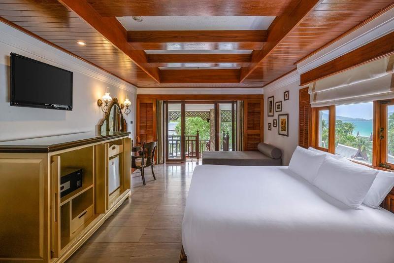 اتاق استاندارد با تراس و چشم‌انداز دریا, Thavorn Beach Village Resort & Spa Phuket