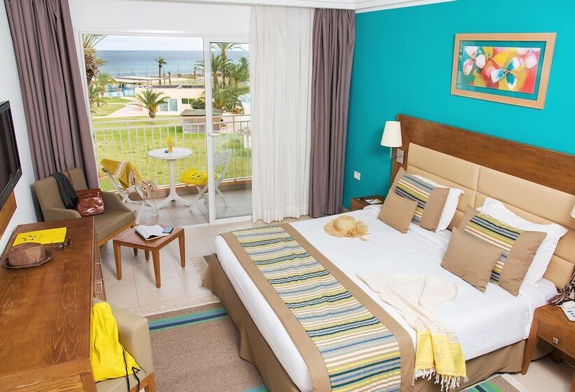 اتاق استاندارد با چشم‌انداز دریا, Aqi Skanes Resort