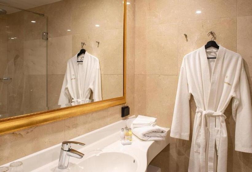 اتاق لوکس با بالکن, Naantali Spa
