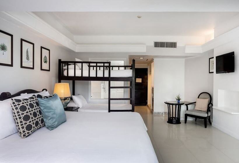 家庭间, Thavorn Palm Beach Resort Phuket