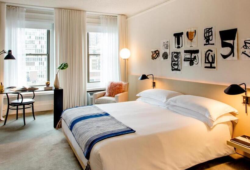 اتاق لوکس با تخت بزرگ, Ambassador Chicago, Part Of Jdv By Hyatt