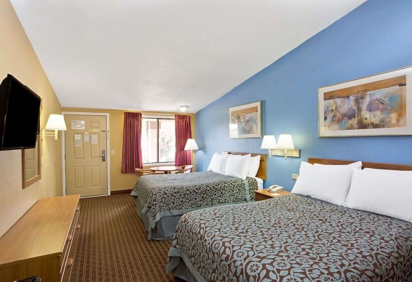 اتاق استاندارد با 2 تخت دوبل, Days Inn By Wyndham Lawrenceville