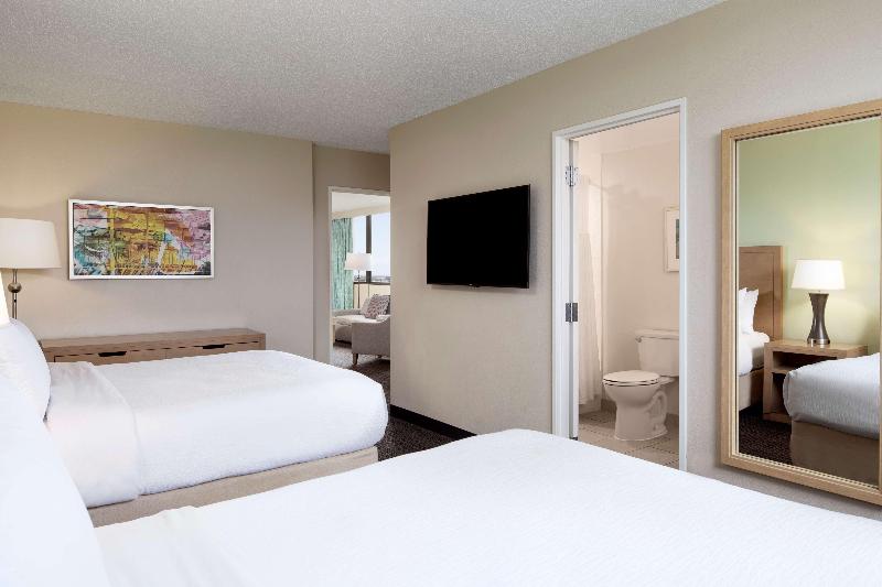 Suite Queen Bed, Embassy Suites By Hilton Tampa Airport Westshore