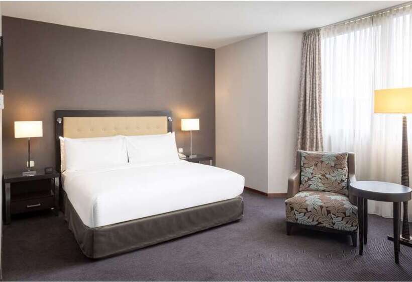 سوییت, Hilton Luxor Resort & Spa
