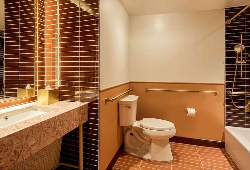 Quarto Standard 2 Camas Casal, Sheraton Austin  At The Capitol