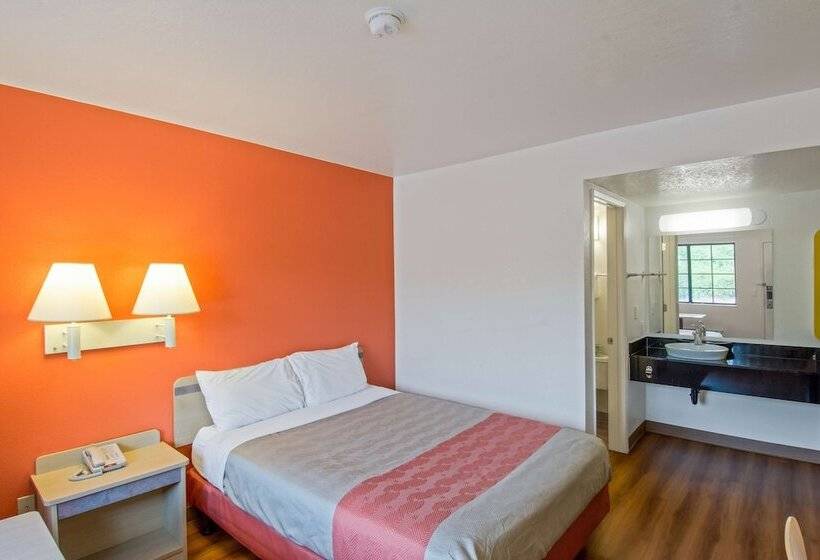 اتاق استاندارد برای معلولان, Motel 6redding, Ca  South