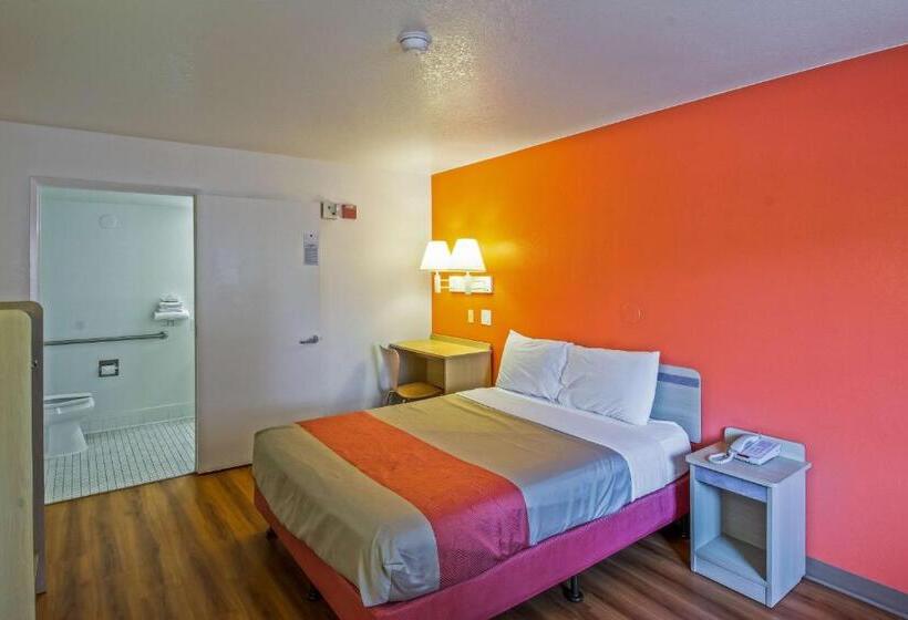 اتاق استاندارد برای معلولان, Motel 6redding, Ca  South