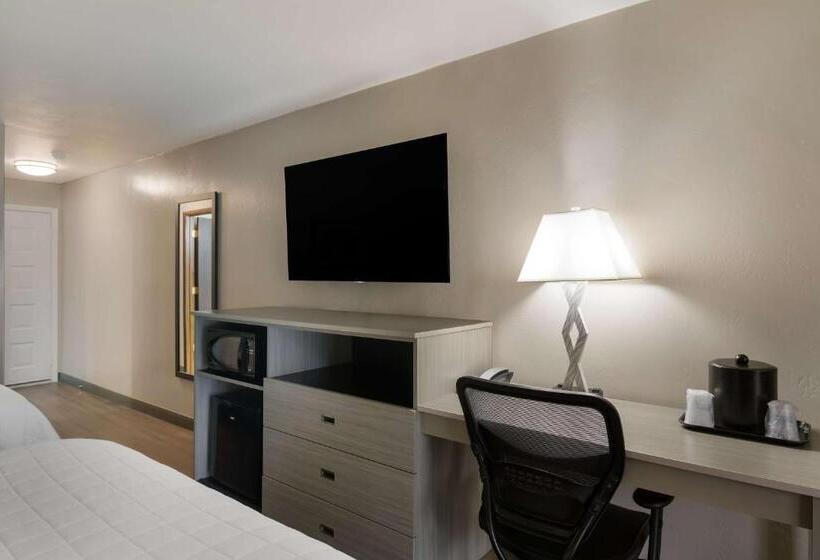 발코니가 있는 4인용 스탠다드 룸, Best Western New Oregon Motel